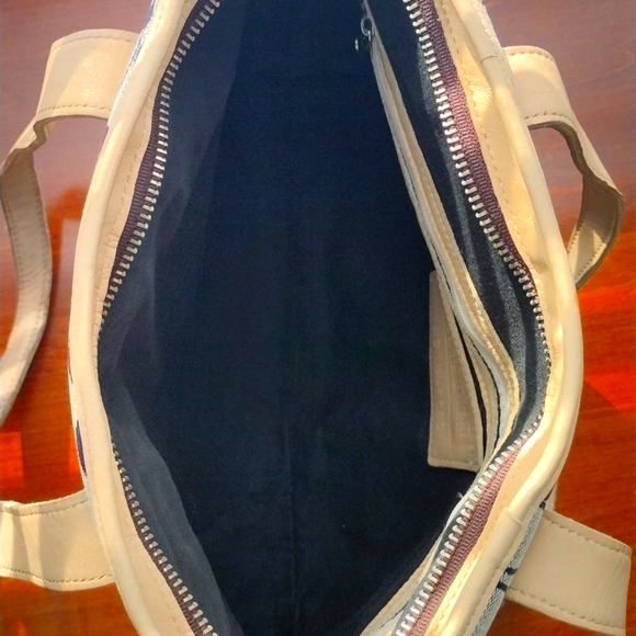 COACH Blue Signature Leather Purse Bag